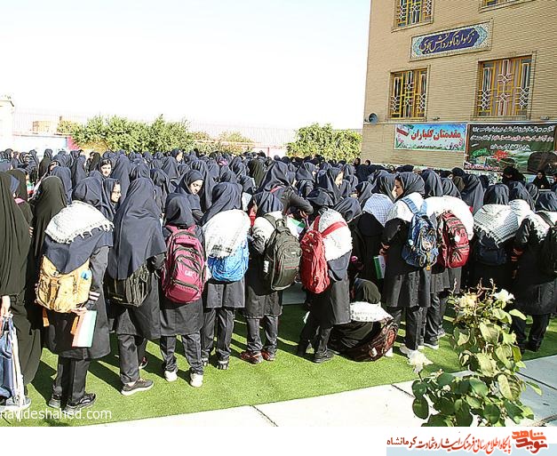 سخنرانی پیشکسوتان دفاع مقدس در مدرسه شهدای بارانیان کرمانشاه +تصویر