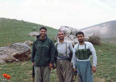 از چپ: رضا خلیلی - شهید حمیدرضا انصاری- محمد احمدی