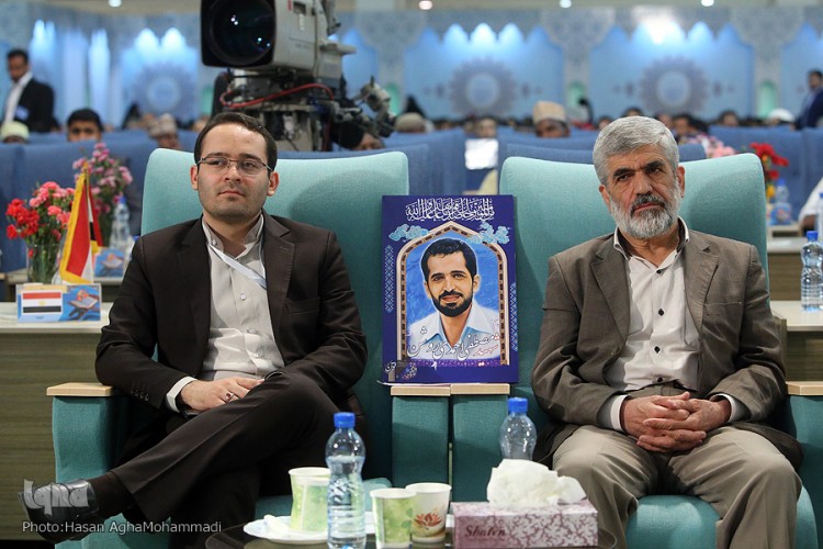 یاد شهیدان با «الطَّيِّبُونَ لِلطَّيِّبَاتِ» یاد شهیدان با «الطَّيِّبُونَ لِلطَّيِّبَاتِ»