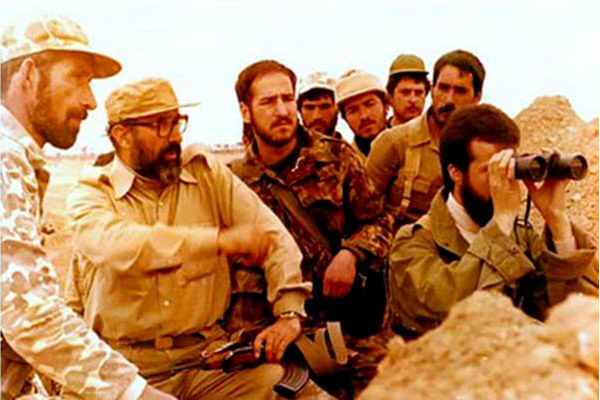 «سوسنگرد به جای منچستر» خواندنی شد/ روایت زندگی شهید چهرقانی «سوسنگرد به جای منچستر» خواندنی شد/ روایت زندگی شهید چهرقانی