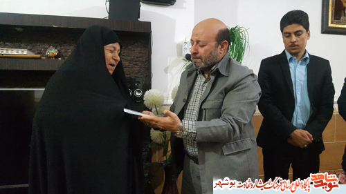 مصاحبه با مادر شهید غلامرضا جوان مصاحبه با مادر شهید غلامرضا جوان