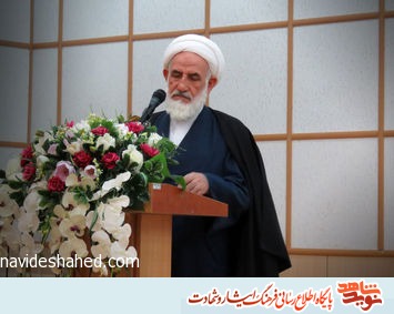 شهیدان معامله گرانی بودند که سرمایه خود را فدای بقای دین خداوند کردند. شهیدان معامله گرانی بودند که سرمایه خود را فدای بقای دین خداوند کردند.