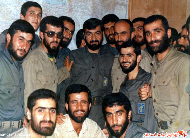 سرداری که برای خدایی شدن به دنبال بهانه نبود سرداری که برای خدایی شدن به دنبال بهانه نبود