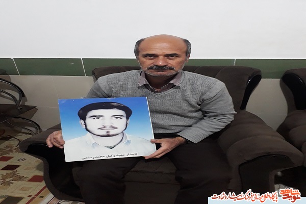 مصاحبه اختصاصی با برادر شهید|وکیل محمد عاشق جبهه و جنگ بود مصاحبه اختصاصی با برادر شهید|وکیل محمد عاشق جبهه و جنگ بود