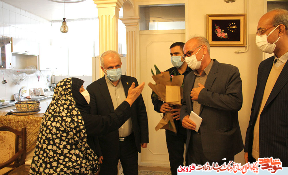 سفر معاون رییس جمهور و رییس بنیاد کشور به استان قزوین سفر معاون رییس جمهور و رییس بنیاد کشور به استان قزوین