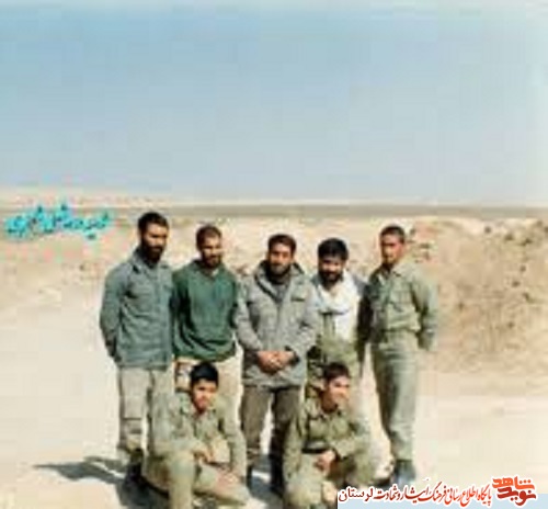 آلبوم تصاویر شهید «درویشعلی شکارچی» منتشر شد.