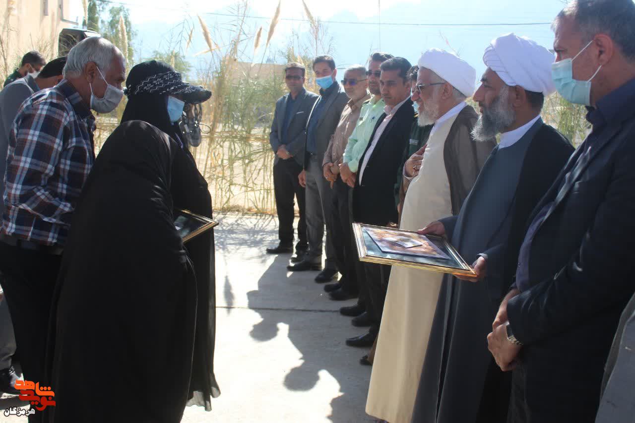 برگزاری دومین یادواره شهدای روستای میمند فارغان برگزاری دومین یادواره شهدای روستای میمند فارغان