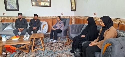 از فرزندان شهید دختر کوهدشت تجلیل شد