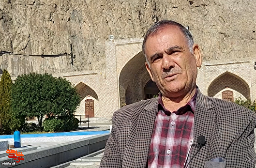 آرزوی گنجشک شدن داشتم تا از شیر آب جرعه‌ای...