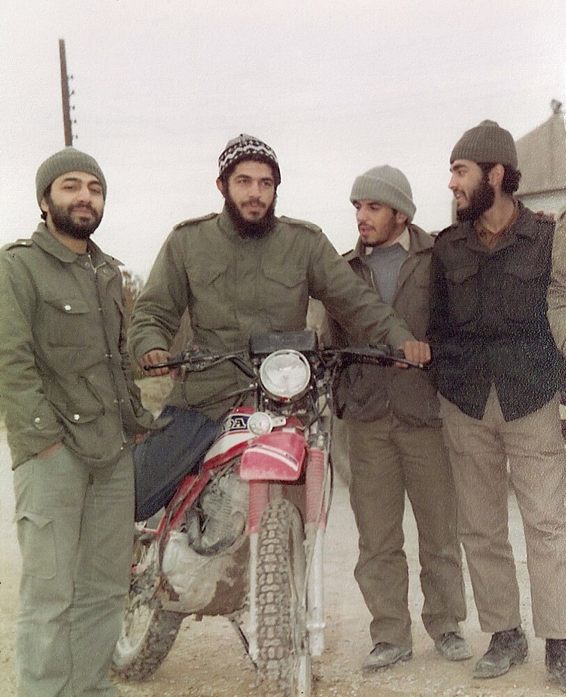شهید ابراهیم هادی؛ پهلوانی که به دنبال دیده شدن نبود