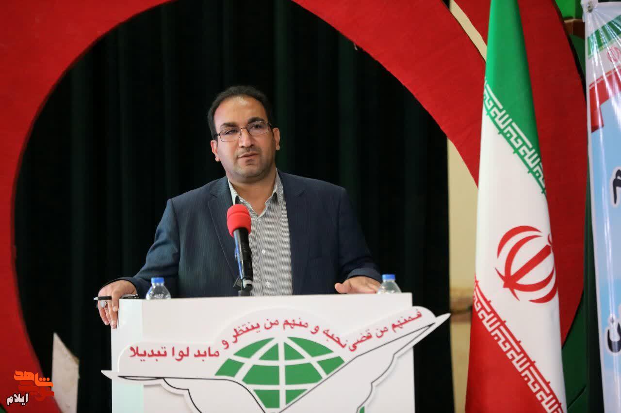 فرزندان شهدا ظرفیت ارزشمند نظام هستند/از ظرفیت فرزندان شهدا برای توسعه استان استفاده شود