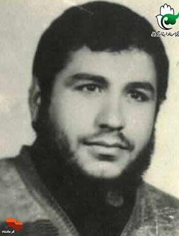 چه باک فرزندی در راه اسلام، جانش را فدای...