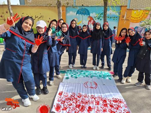 ۱۳ آبان؛ فریاد آگاهی که در قلم دانش‌آموزان امروز ادامه دارد
