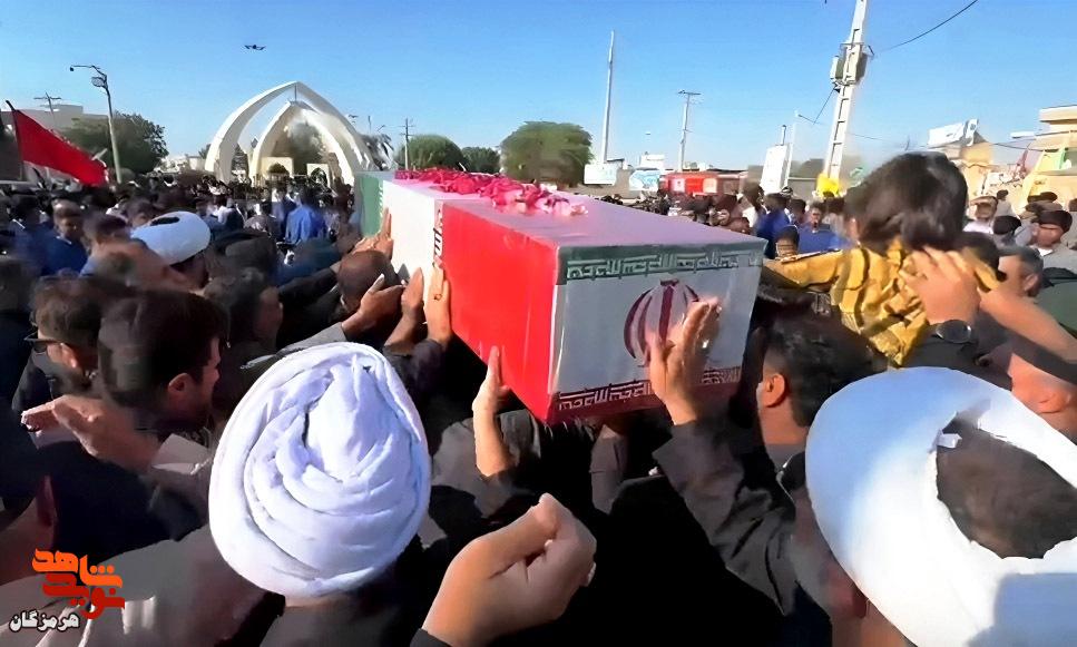 بدرقه شهید خوشنام در ایام فاطمیه دوم در بندرلنگه
