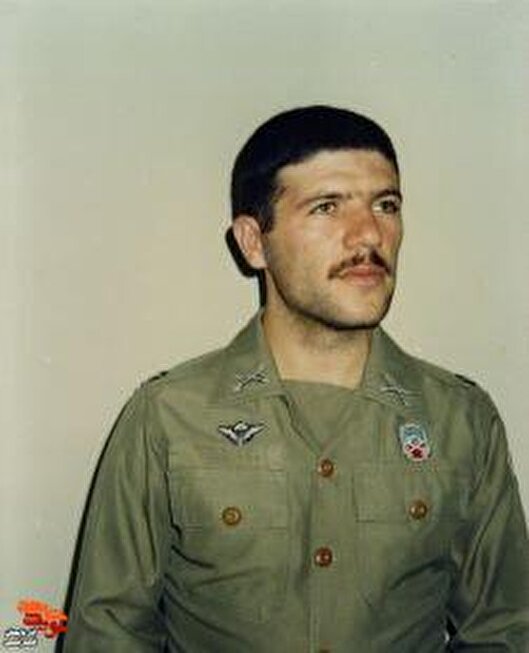 آلبوم عکس شهید «حسین احیاء عصر» منتشر شد