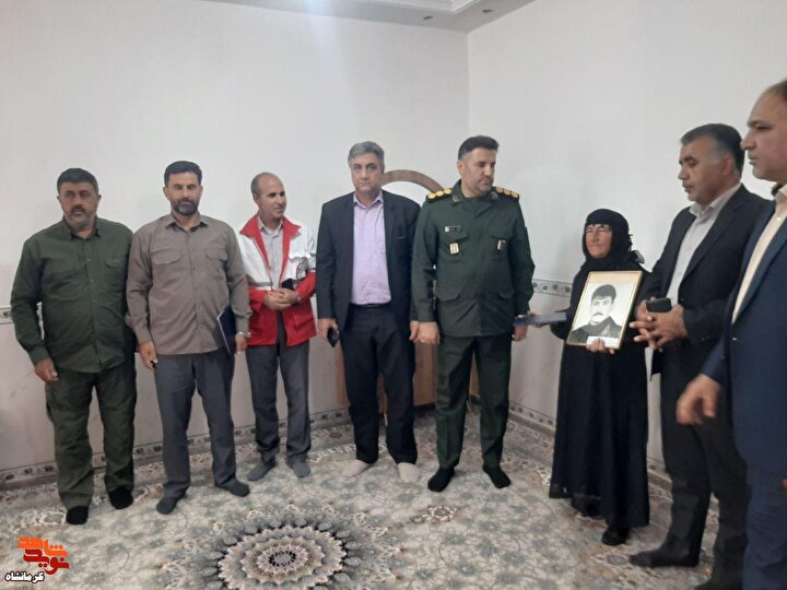 رزمایش «جهادگران فاطمی» با محوریت خدمت‌رسانی و تکریم خانواده شهدا در اسلام‌آبادغرب...