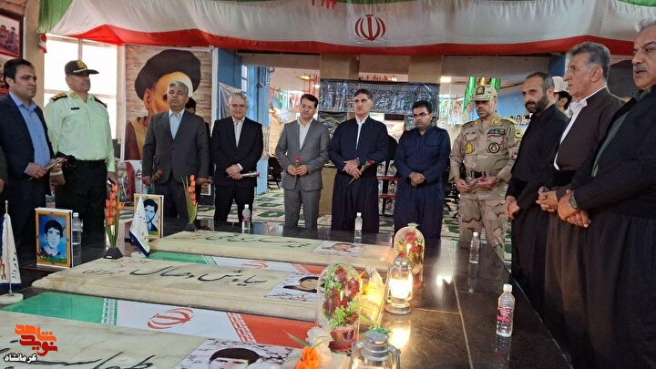 تصاویر|تجدید میثاق مسئولین با آرمان‌های شهدای پاوه