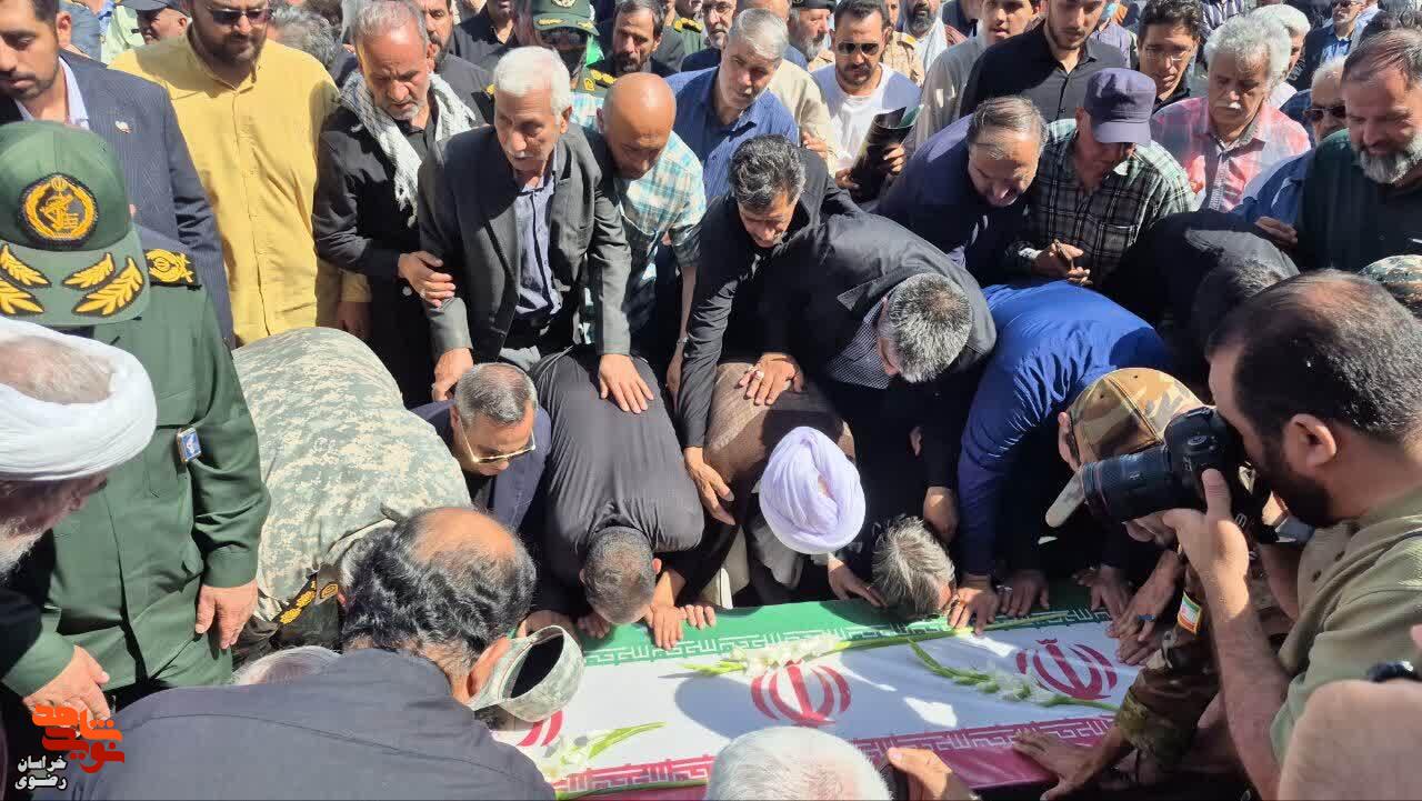 بدرقه حماسی سردار جانباز شهید «حاج حسین ظریفی» تا حرم رضوی
