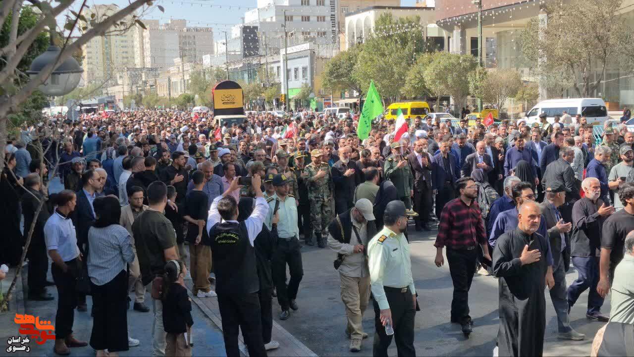 بدرقه حماسی سردار جانباز شهید «حاج حسین ظریفی» تا حرم رضوی