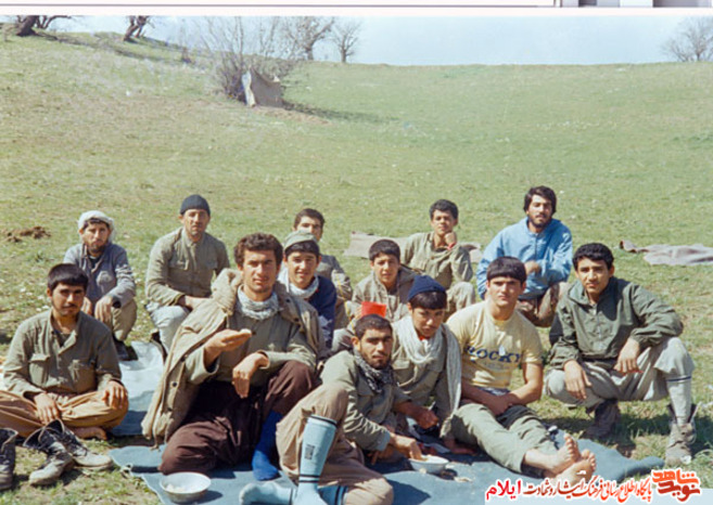  تصاویر رزمندگان ایلامی در مناطق مختلف عملیاتی در دوران دفاع مقدس 