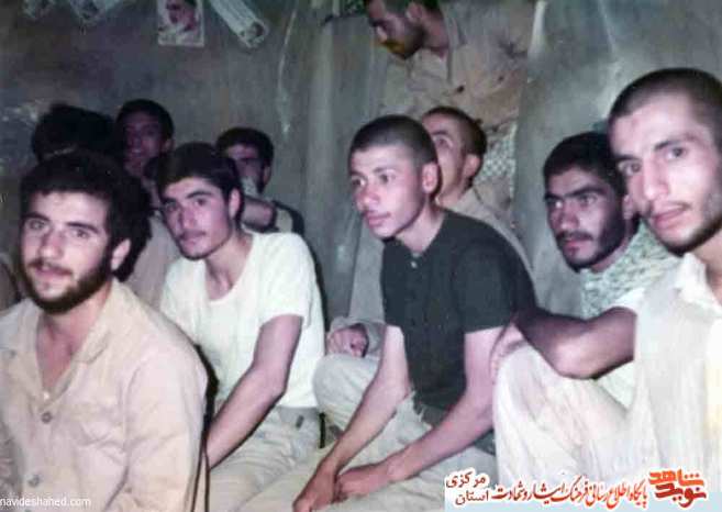 از چپ: شهید حسین مقدسی - محمود عارفی - شهیدد علیرضا قربانعلی - جواد ناجی - سید مرتضی شاهرخی 