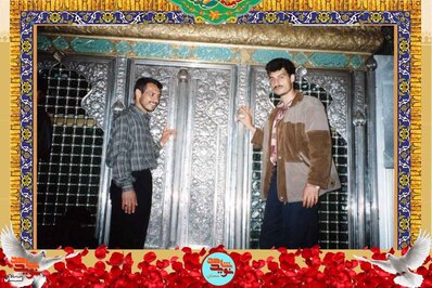 نفر سمت چپ شهید مهدی بهرامی