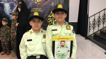 ویدئو/ حال و هوای فرزند شهید سید علی صادقی چهار ماه پس از شهادت پدر