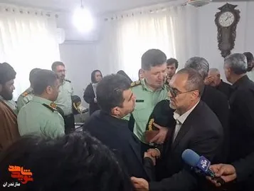 دیدار مدیرکل بنیاد شهید مازندران با خانواده شهید مدافع امنیت استوار دوم قاسمی در ساری+تصاویر
