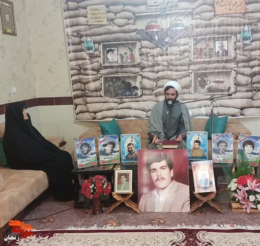 گزارش تصویری/ محفل انس با قرآن کریم در شهرستان خرمدره